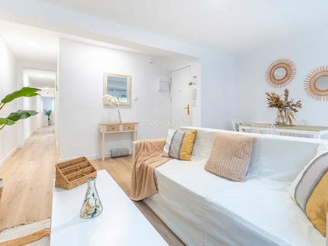 Piso en venta en Valencia, Camí Fondo. Piso en venta en Calle dAstúries. Pisos.