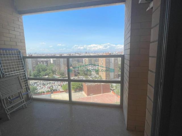 Piso en venta en Valencia, Ciutat de les Ciències i de les Arts Justicia. ESPECTACULAR APARTAMENTO CON TERRAZA Y VISTAS PANORÁMICAS EN VALENCIA. Pisos.