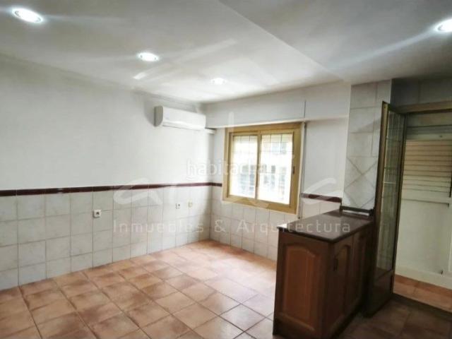 Piso en venta en Valencia, Ciutat Jardí. ARKIA ESTUDIO te ofrece Piso en venta en ALGIRÓSCIUTAT JARDÍ, VALENCIA. Pisos.