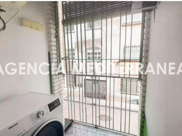 Piso en venta en Valencia con tres habitaciones