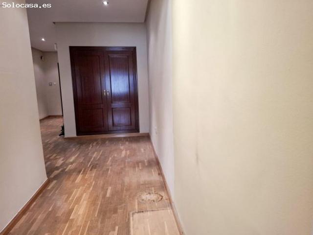 Piso en venta en Valencia, con garaje, en pleno centro de la ciudad