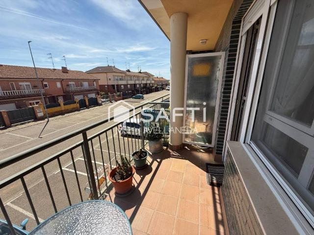 Piso en Venta en Valencia de Don Juan