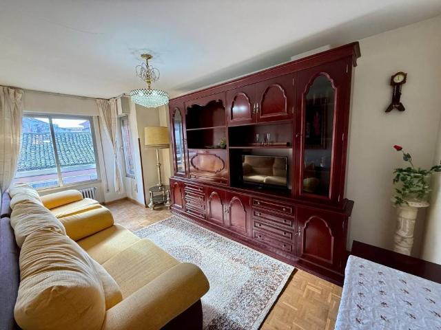 Piso en Venta en Valencia de Don Juan