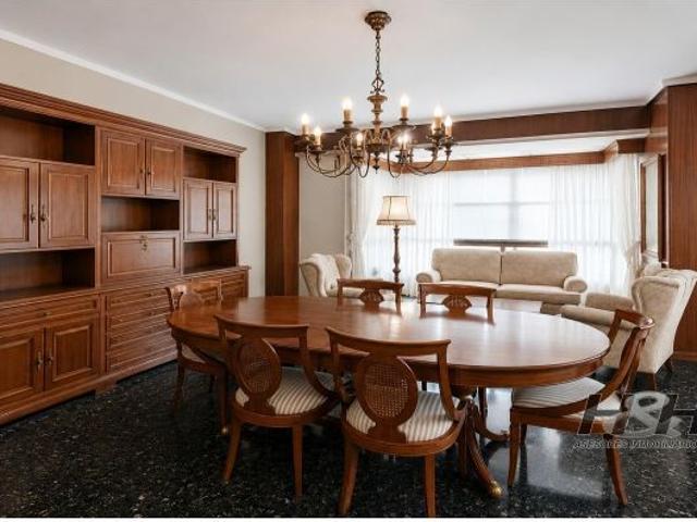 Piso en Venta en Valencia de las Torres, Valencia