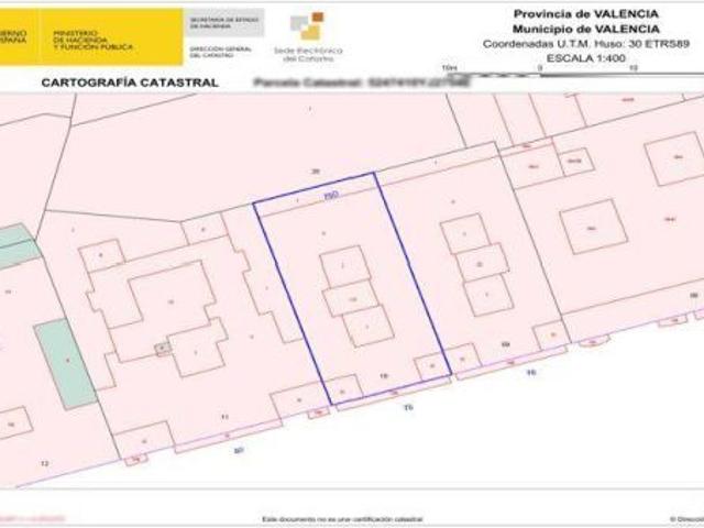 Piso en Venta en Valencia de las Torres, Valencia