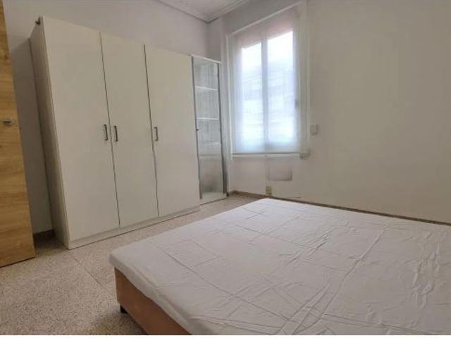 Piso en Venta en Valencia de las Torres, Valencia