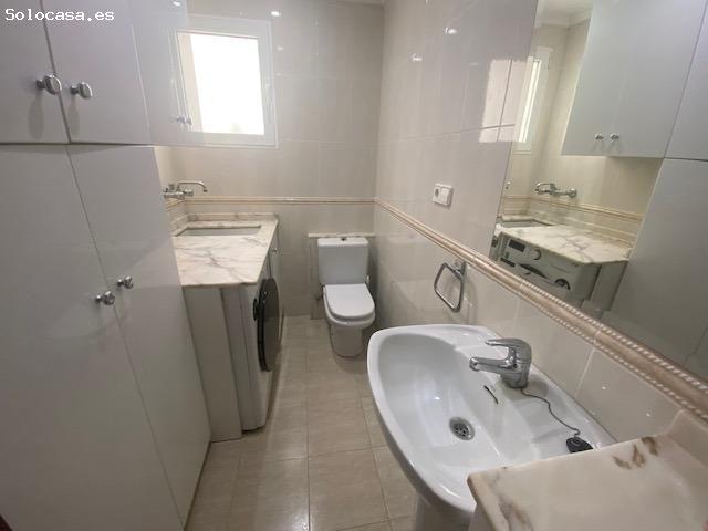Piso en Venta en Valencia de las Torres, Valencia