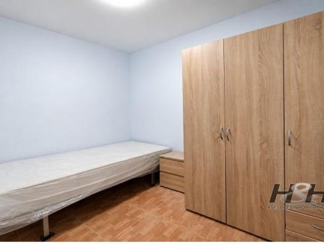 Piso en Venta en Valencia de las Torres, Valencia
