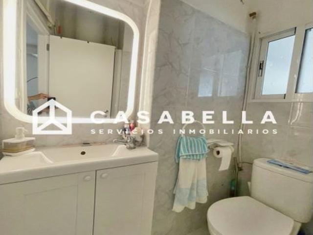 Piso en Venta en Valencia de las Torres, Valencia