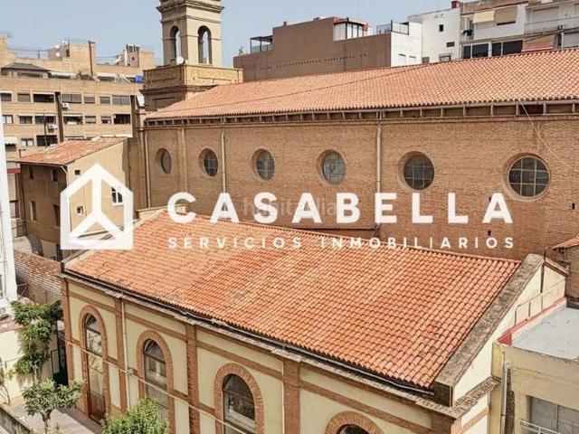 Piso en venta en Valencia, Exposició. EXCLUSIVA! Luminosa vivienda a la venta con infinitas posibilidades en el barrio Exposición. Pisos.