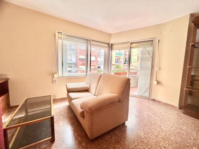Piso en venta en Valencia, El Calvari. Pisos.