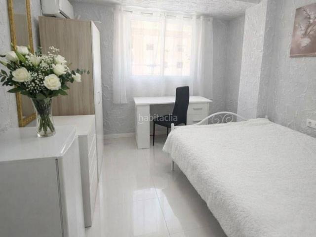 Piso en venta en Valencia, El Calvari. Ref 08667SALICO VENDE PISO EN ZONA CAMPANAR INVERSORES O PARTICULARES PARA VIVIENDA HABITUAL. Pisos.