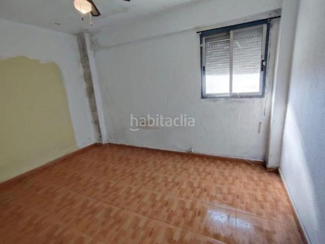 Piso en venta en Valencia, El Castellar i l'Oliverar. ACTIVO BANCARIO. Pisos.