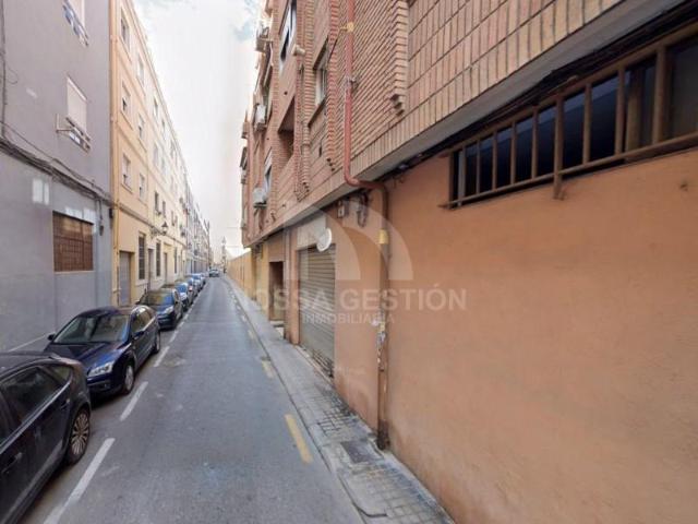 Piso en venta en Valencia, El Grau