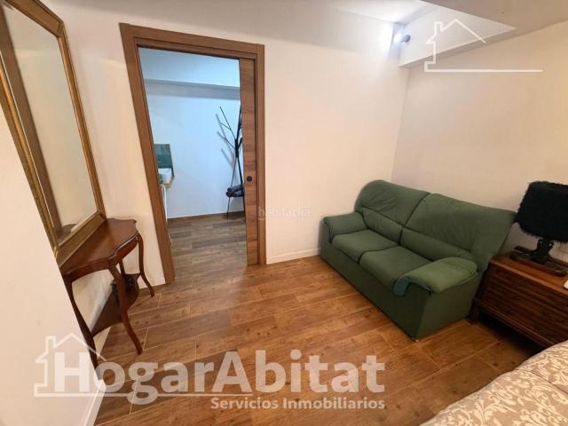 Piso en venta en Valencia, El Grau. GRAN OPORTUNIDAD, DOS BAJOS REFORMADOS CON ALTA RENTABILIDAD. Pisos.