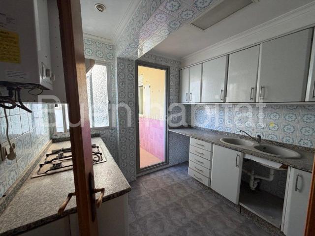 Piso en venta en Valencia, Els Orriols. OPORTUNIDAD JUNTO A SAN MIGUEL DE LOS REYES. Pisos.