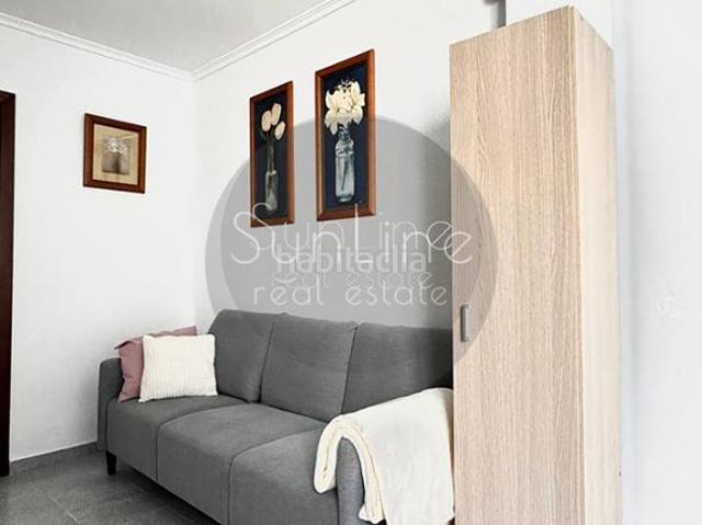 Piso en venta en Valencia, En Corts Doctor Waksman. Venta de piso de tres dormitorios en Quatre Carreres, cerca de la Ciudad de las Artes y el parque Turia. Pisos.