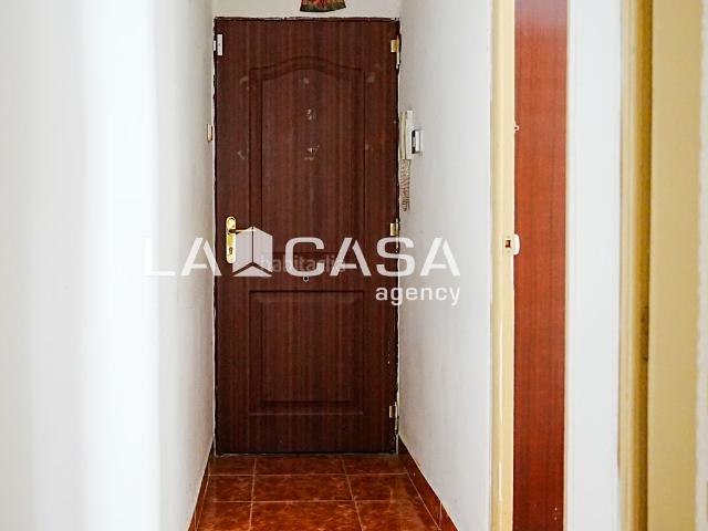 Piso en venta en Valencia, L´Amistat. OPORTUNIDAD DE INVERSIÓN EN LA AMISTAT. Pisos.