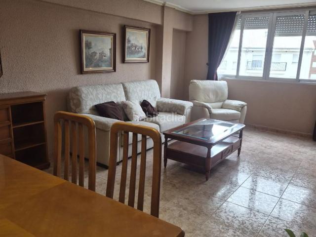 Piso en venta en Valencia, La Petxina. PARA ENTRAR A VIVIR !. Pisos.