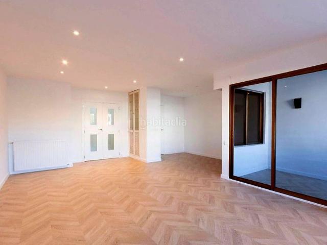 Piso en venta en Valencia, La Petxina. Piso en venta en Extramurs en Valencia. Pisos.
