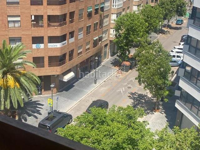 Piso en venta en Valencia, La Petxina. Pisos.