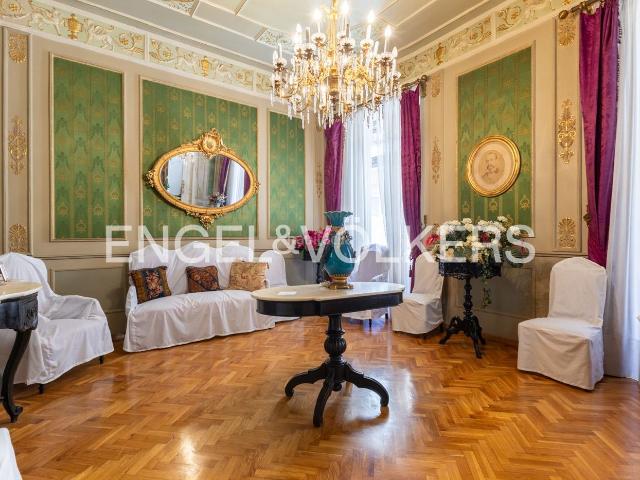 Piso en venta en Valencia, La Xerea. Nuda propiedad vivienda palaciega en el barrio de La Xerea. Pisos.