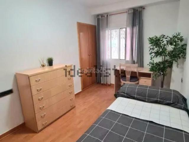 Piso en venta en Valencia, Les Tendetes Avenida Burjassot. EXCELENTE VIVIENDA EN CL. BATELL!. Pisos.