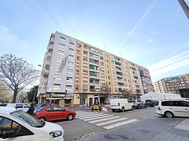 Piso en venta en Valencia, Patraix