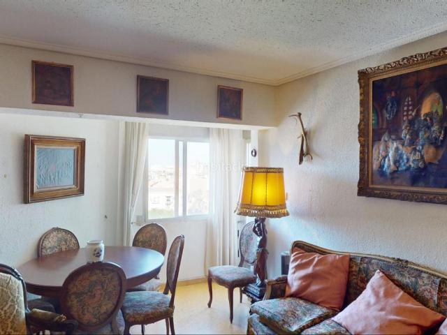 Piso en venta en Valencia, Penya Roja Avda. Francia. Oportunidad Única! Tu Nuevo Hogar en Avenida Baleares. Pisos.