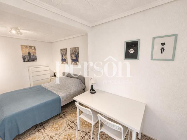 Piso en venta en Valencia, Tormos. Piso a la venta en rentabilidad. Pisos.