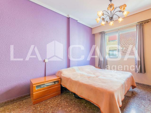 Piso en venta en Valencia, Tormos. PISO EXTERIOR CON BALCÓN, 3 HABITACIONES Y EXCELENTE LUMINOSIDAD. Pisos.