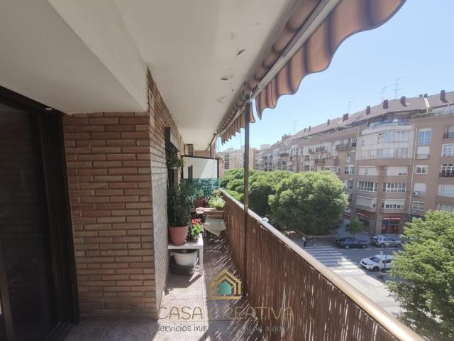 PISO EN VENTA EN VALENCIA – TOTALMENTE AMUEBLADO Y LISTO PARA ENTRAR A VIVIR – 213.000 €