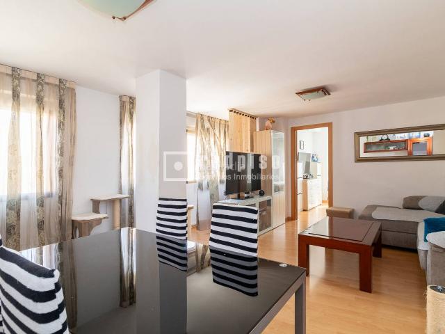 Piso en venta en Valencia, Trinitat. Pisos.