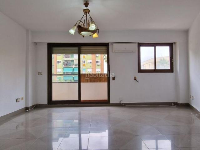 Piso en venta en Valencia, Vara de Quart. Pisos.