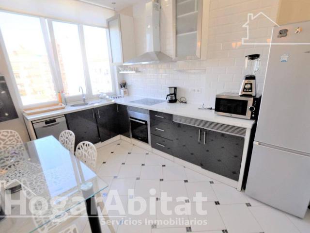 Piso en Venta en València