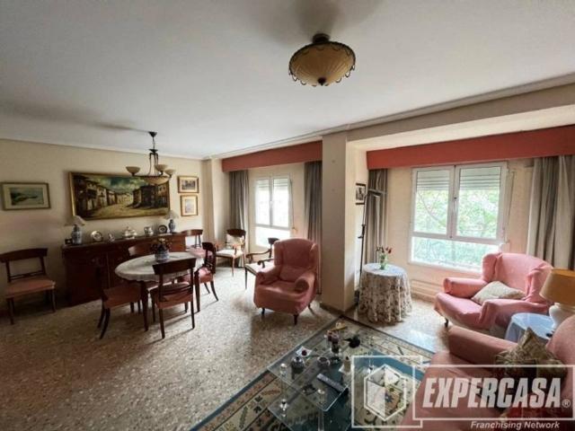 Piso en Venta en València