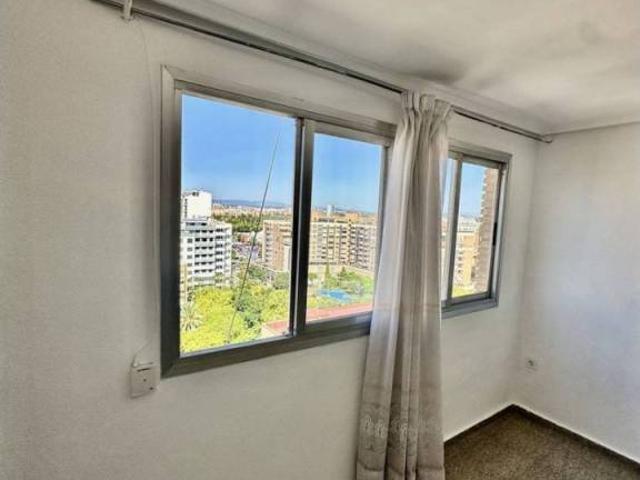 Piso en Venta en València