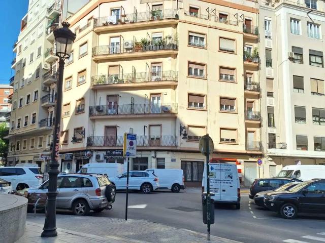 Piso en Venta en València