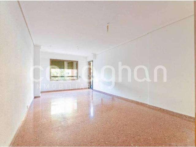 Piso en Venta en València