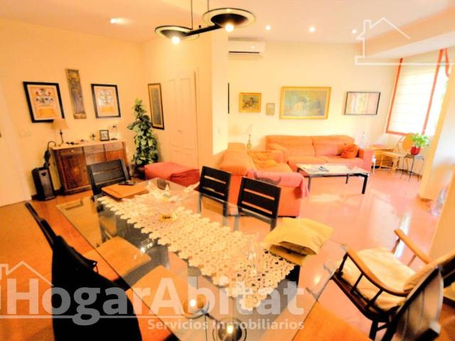 Piso en Venta en València