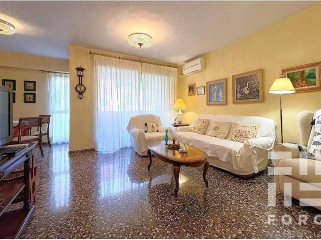 Piso en Venta en València