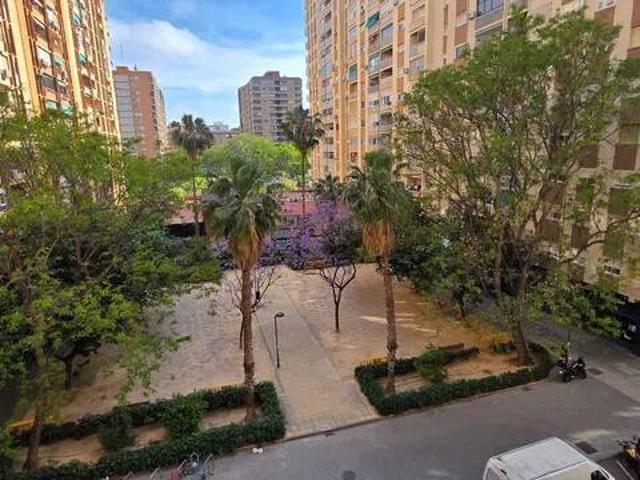 Piso en Venta en València