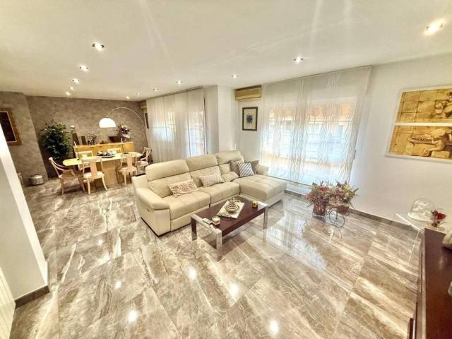 Piso en Venta en València