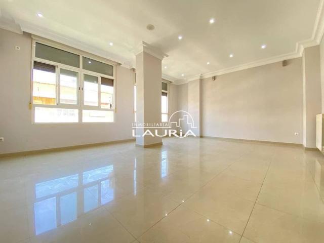Piso en Venta en València