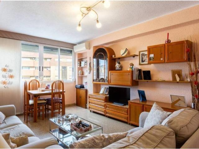 Piso en Venta en València