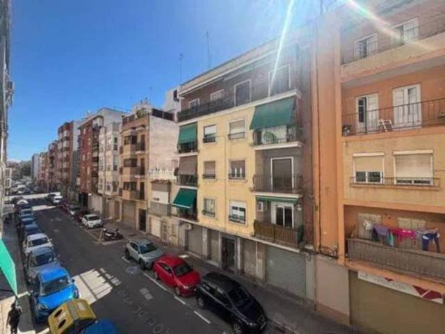 Piso en Venta en València