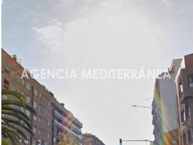 Piso en Venta en València