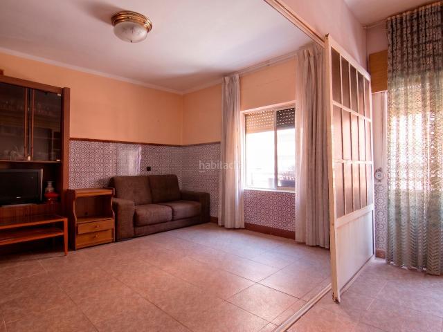 Piso en venta en Vall d´Uixó la. Oportunidad única: Piso en 1ª Planta en la Calle Julio Portales, 5. Pisos Vall d´Uixó.