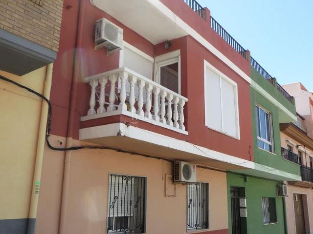 Piso en venta en Vall d´Uixó la. Se vende Piso ALQUILADO en Calle Alfondeguilla 4 Vall dUixó la, CastellónCastelló. Pisos Vall d´Uixó.