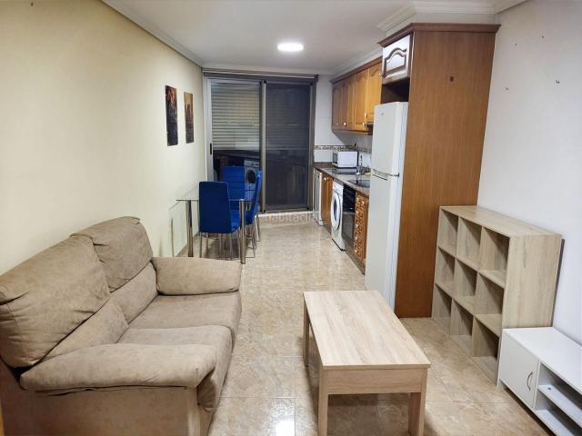 Piso en venta en Vall d´Alba. PISO EN BUEN ESTADO AMUEBLADO CON CLIMATIZACION BALCON Y TRASTERO. Pisos Vall.